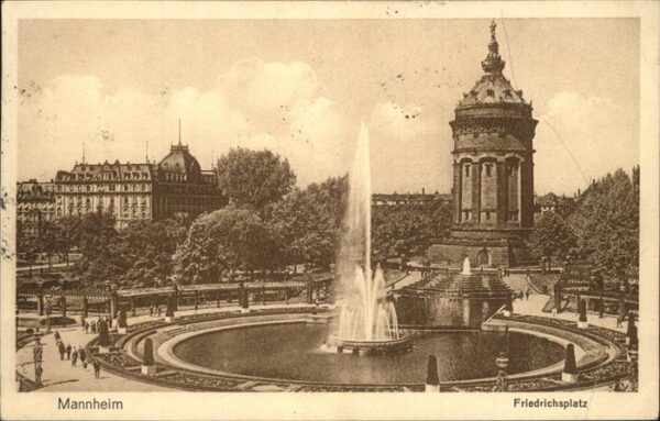 Mannheim Friedrichsplatz Brunnen