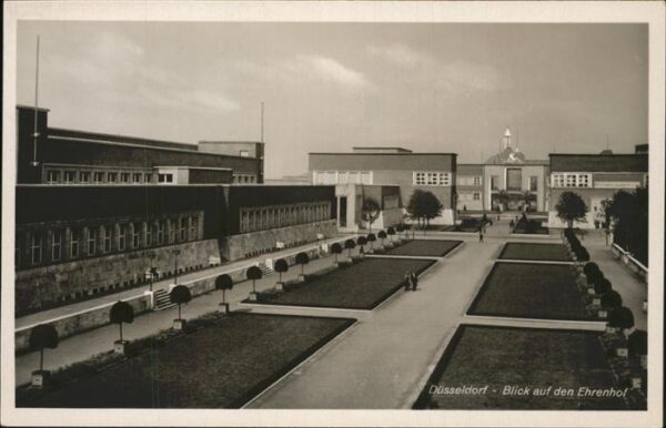 Duesseldorf Ehrenhof
