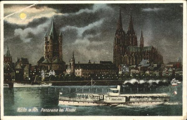 Koeln Rhein Rheinpanorama Dom Schiffe bei Nacht
