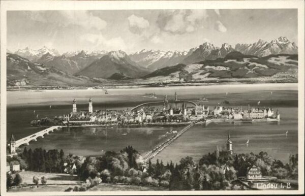Lindau Bodensee Inselblick mit Schweizer Alpen