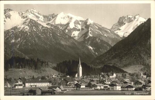 Oberstdorf mit Allgäuer Alpen
