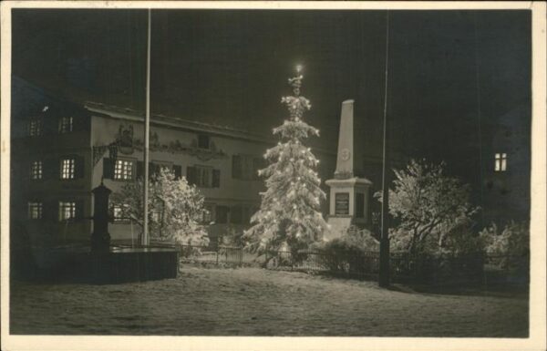 Oberstaufen Christbaum am Marktplatz
