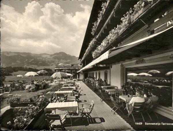 Sonthofen Oberallgaeu Sonnenalp Terrasse