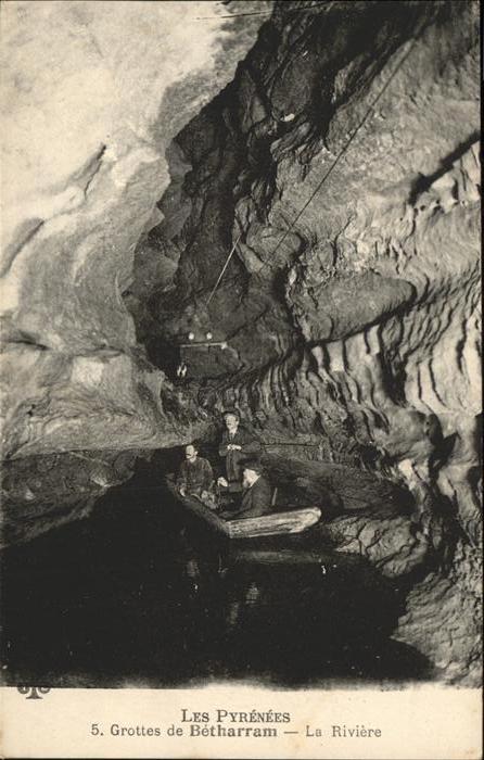 Hoehlen Caves Grottes Betharram Les Pyrenees La Riviere