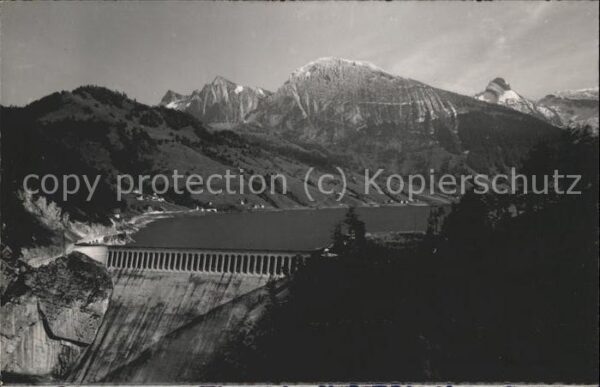 Staudamm Pumpspeicherkraftwerk Innerthal Wäggital