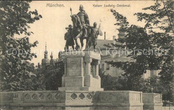 Muenchen Kaiser Ludwig-Denkmal