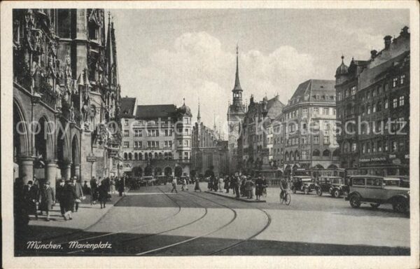 Muenchen Marienplatz
