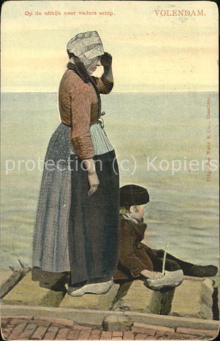 Volendam Tracht op de vaders ship