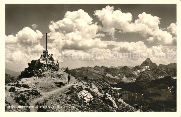 Oberstdorf Nebelhorn mit Gipfelkreuz u.Gipfelhütte