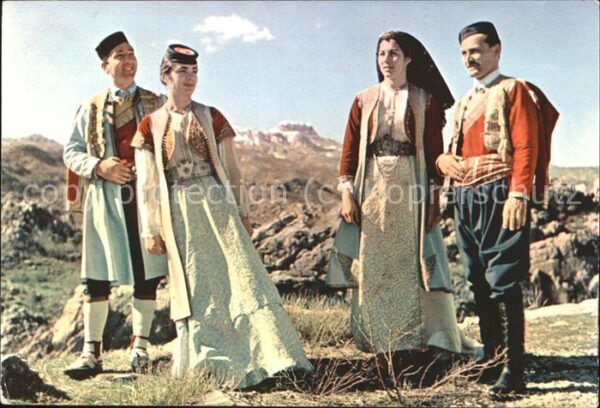 Trachten Montenegro
