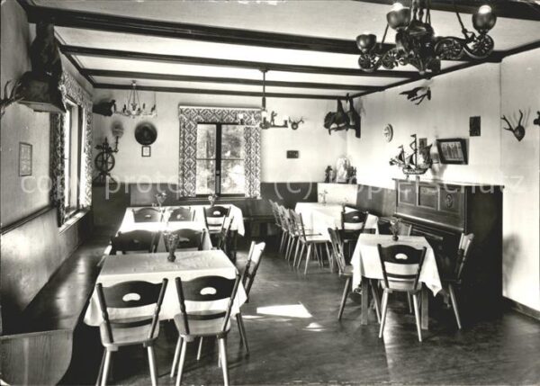 Baerenloh Innenansicht vom Waldcafe