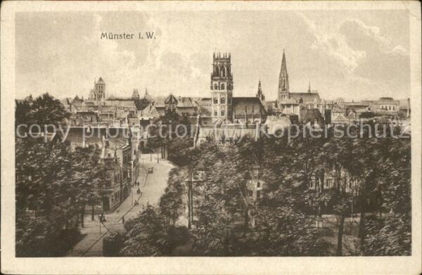 Muenster Westfalen Panorama mit Kirchen