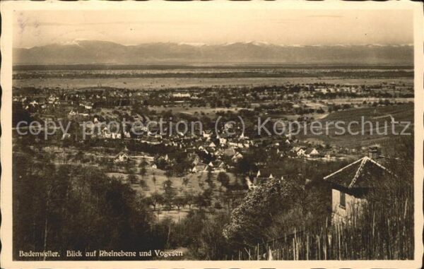 Badenweiler Blick auf Rheinebene und Vogesen