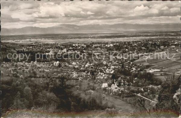 Badenweiler Panorama mit Vogesen und Rheinebene