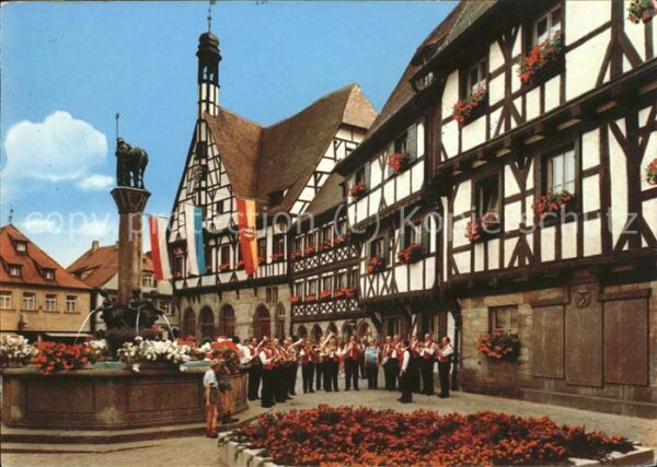 Forchheim Oberfranken Kriegerbrunnen Fachwerk-Haus