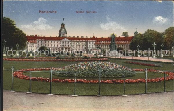 Karlsruhe Schloss mit Park