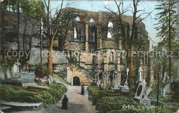 Oybin Kirchhof mit Ruine