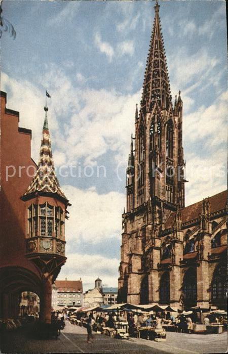 Freiburg Breisgau Münster mit Kaufhauserker