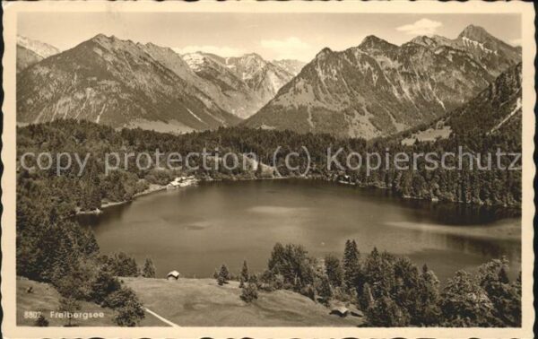 Oberstdorf Freibergsee mit Alpen