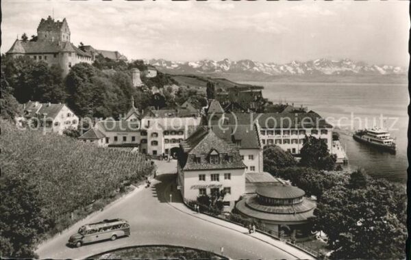 Meersburg Bodensee mit Altem Schloss und Säntisgruppe