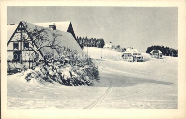 Oberbaerenburg Baerenburg im Winter mit Kirche