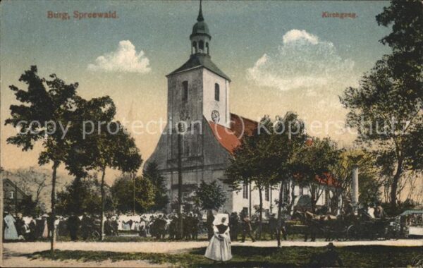 Burg Spreewald Kirchgang