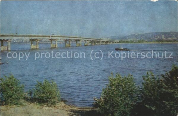 Bruecken Bauwerke Fluss Wolga Engels Saratow