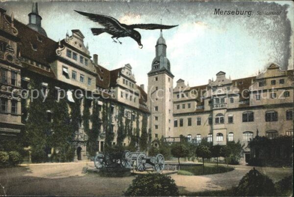 Merseburg Schlosshof Kanonen Rabe