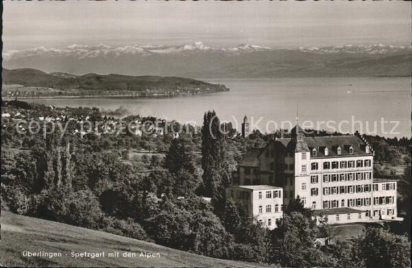 Ueberlingen Bodensee Spezgart mit Schweizer Alpen
