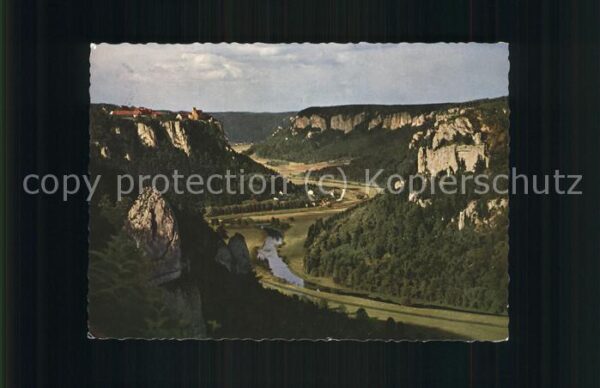 Donautal Blick vom Eichfelsen auf Schloss Werenw