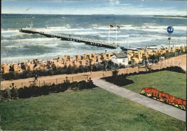 Timmendorfer Strand Stürmische See Strandpartie