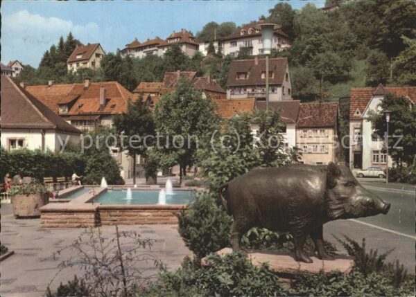 Eberbach Baden Anlagen vor der Neckarbrücke Eberskulpt