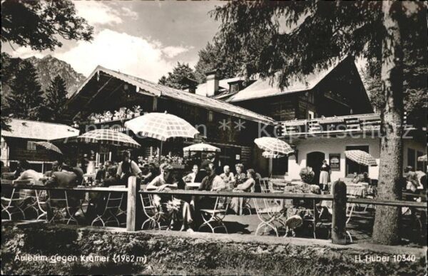 Garmisch-Partenkirchen Aule Alm Gartenterrasse gegen Kramer