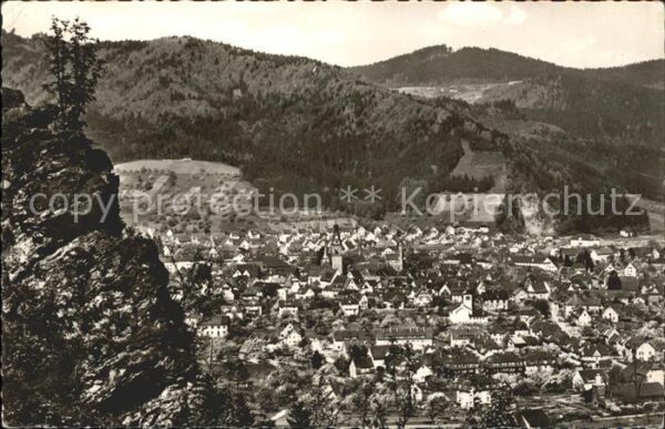 Haslach Kinzigtal Blick über die Stadt Felsen