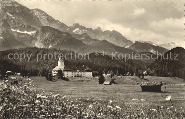 Klais Schloss Elmau mit Dreitorspitze Wetters