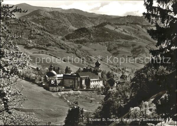 Muenstertal Schwarzwald Kloster St. Trudpert