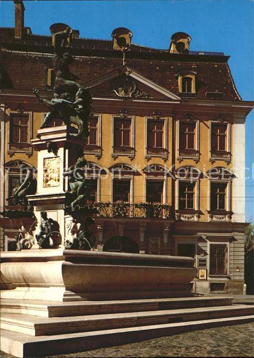 Augsburg Schaezlerpalais und Herkulesbrunnen