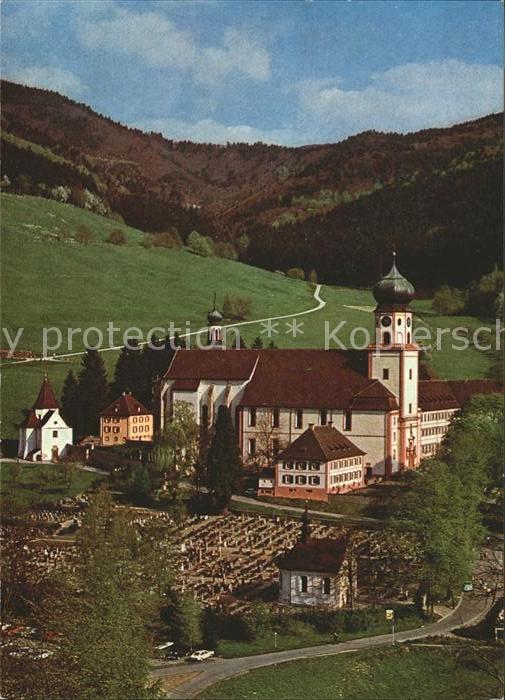 Muenstertal Schwarzwald Pfarrkirche St. Trudpert Friedhof