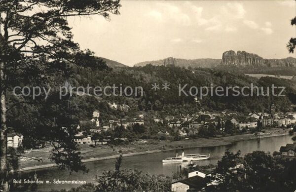 Bad Schandau mit Schrammsteinen Schiff