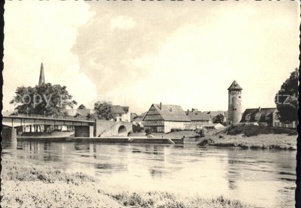Holzminden Weser Ortsblick Runder Turm Weserbrücke