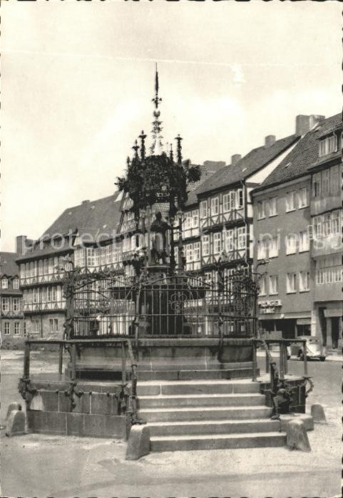 Hannover Schmiedebrunnen auf dem Holzmarkt Burgs