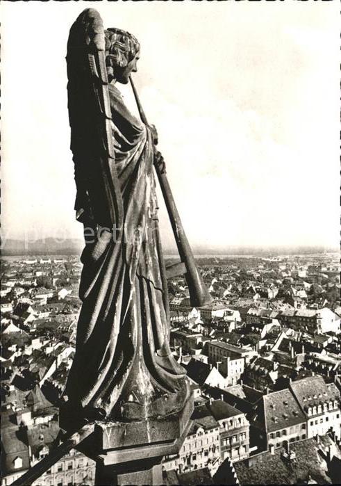 Freiburg Breisgau Münster Engel mit Trompete