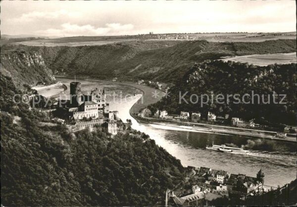 St Goarshausen Burg Katz mit Blick zur Loreley und St