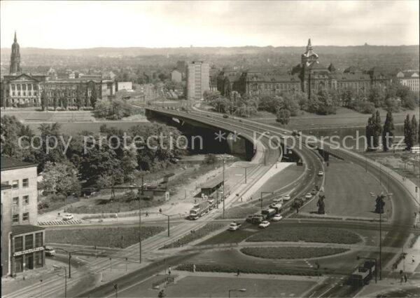 Dresden Teilansicht mit Dr Friedrichs Brücke