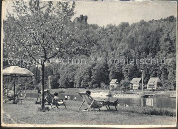 Rathen Saechsische Schweiz Elbufer Elbeschiff