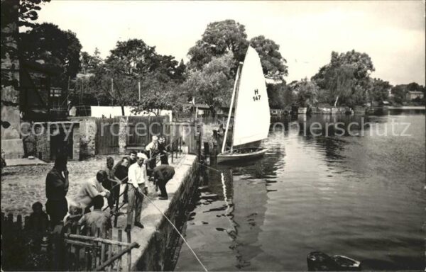 Malchow Partie an der Drehbrücke Segelschiff