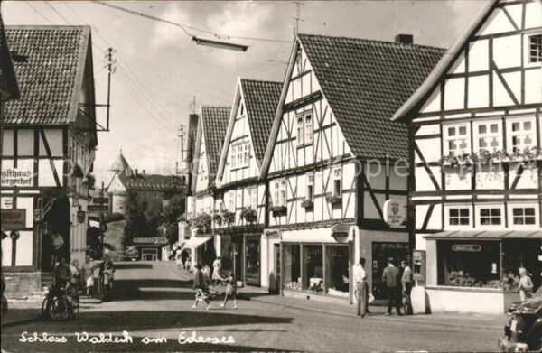 Waldeck Edersee Schloss Waldeck Dorfpartie