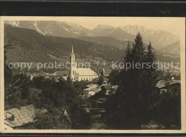 Schladming Obersteiermark Ortsansicht mit Kirche Alpenpanorama