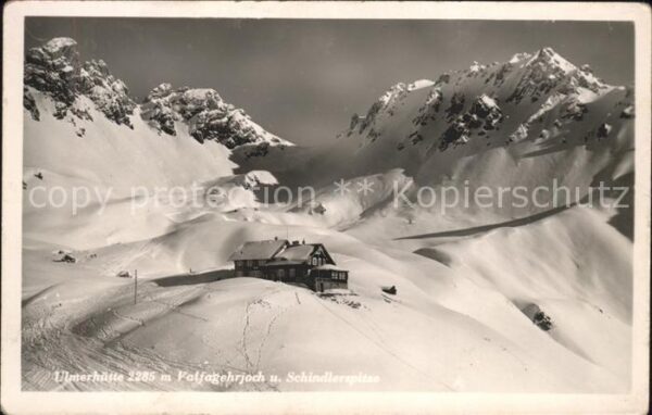 St Anton Arlberg Ulmerhütte mit Valfagehrjoch und Schind