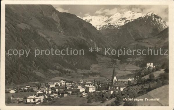 Matrei Osttirol Gesamtansicht gegen Tauerntal